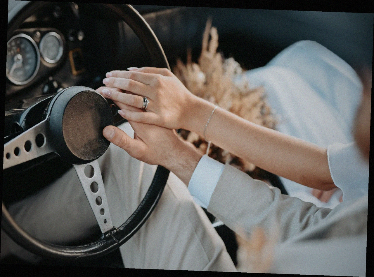 Trouwauto in gemeente Berg en Dal