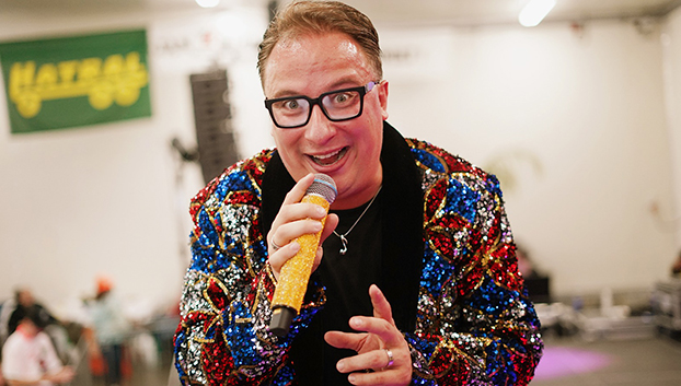 Feestzanger Bram Van De Ven