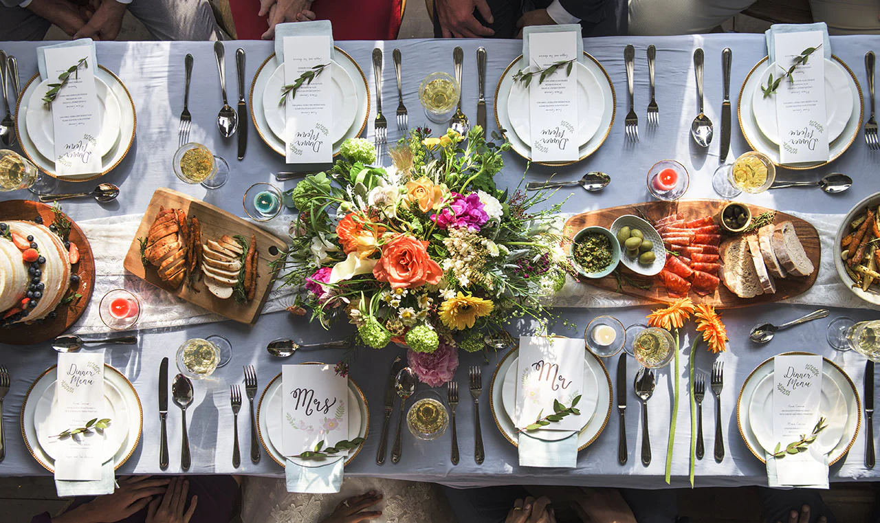 kleurrijke bruiloften tafel